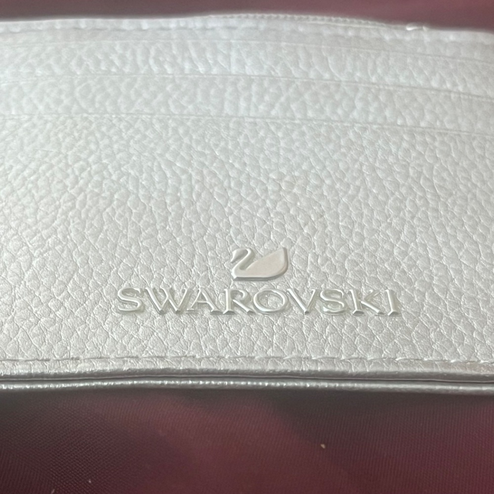 SILVER  SWAROVSKI COIN PURSE AND CREDIT CARD/BUSINESS CARD HOLDER / BRAND NEW - Picture 3 of 10
